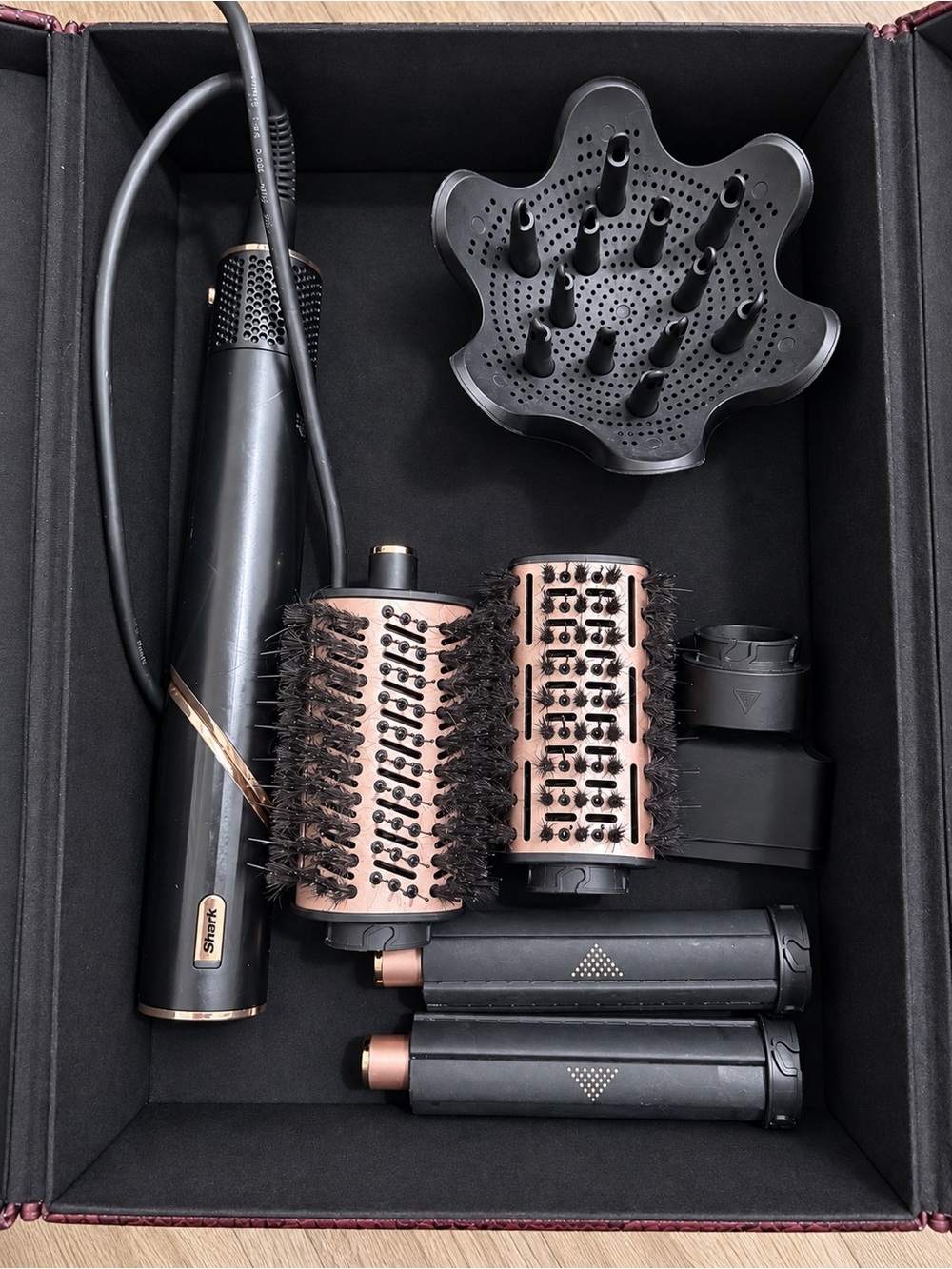 Shark hair flexstyle air styling and drying airwrap hairdryer
